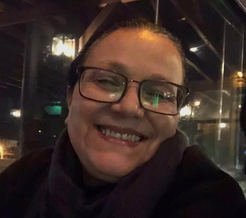 Tânia Beatriz Deszuta